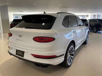 BENTLEY BENTAYGA - 4