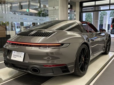 PORSCHE 911 TARGA - 4