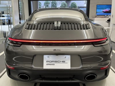 PORSCHE 911 TARGA - 5