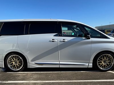 TOYOTA VELLFIRE - 3