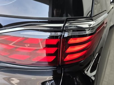 TOYOTA ALPHARD - 10