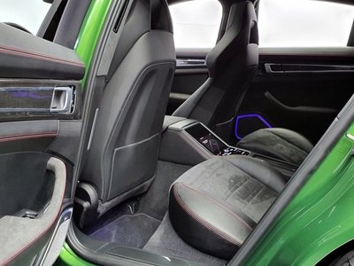 PORSCHE PANAMERA - 4