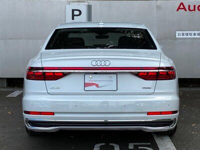 AUDI A8 - 9