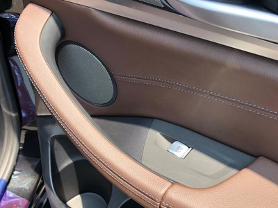 2023 BMW X4 — миниатюра 75