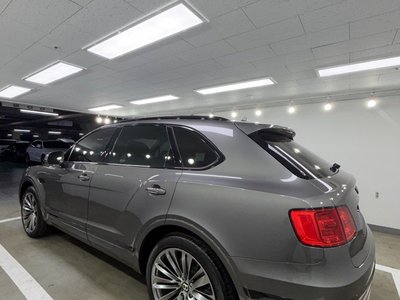 2017 Bentley BENTAYGA 照片 2