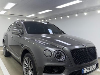 2017 Bentley BENTAYGA 照片 10