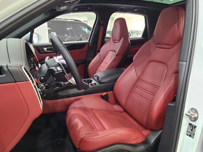 PORSCHE CAYENNE - 10