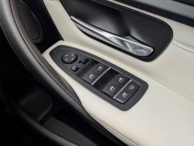 2015 BMW M3 SEDAN — миниатюра 25