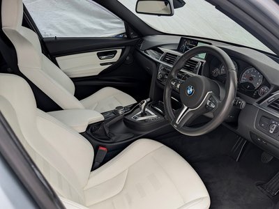 2015 BMW M3 SEDAN — миниатюра 15