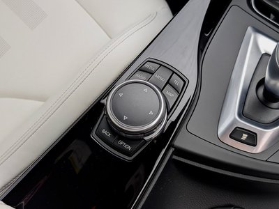 2015 BMW M3 SEDAN — миниатюра 24