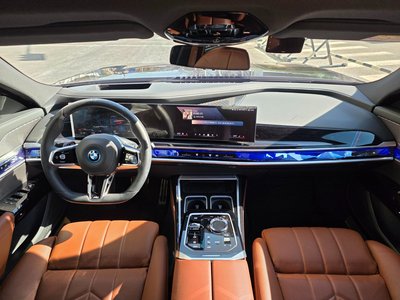 BMW I7 - 4