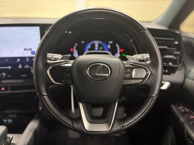 صورة مصغرة 15 لـ 2024 Lexus RX
