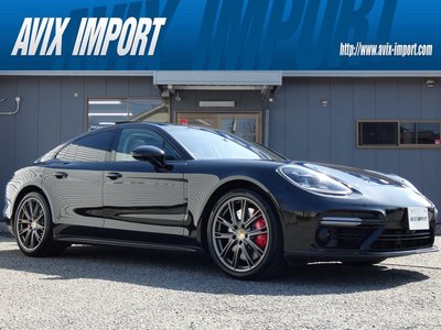 PORSCHE PANAMERA - 3