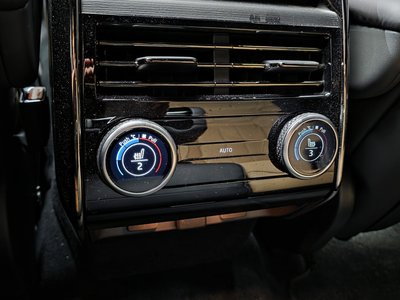 2025 LAND Rover RANGE ROVER SPORT — миниатюра 27