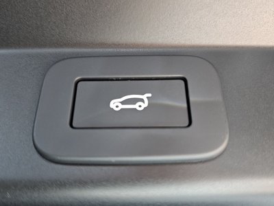 2025 LAND Rover RANGE ROVER SPORT — миниатюра 30
