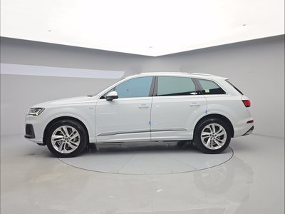 AUDI Q7 - 8