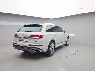 AUDI Q7 - 6