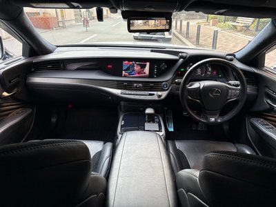 2018 Lexus LS thumbnail 66