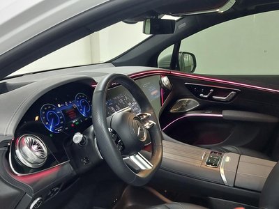 MERCEDES-BENZ EQS - 9