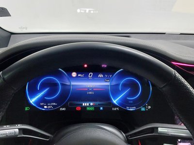 MERCEDES-BENZ EQS - 8