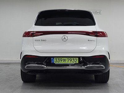 MERCEDES-BENZ EQS - 3