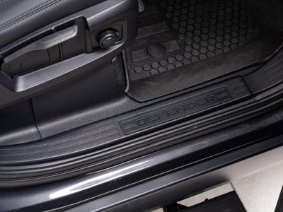 2025 LAND Rover DEFENDER 缩略图 73