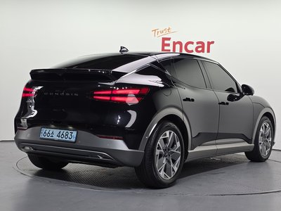 صورة 3 لـ 2022 Genesis GV60