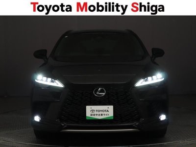 صورة 9 لـ 2023 Lexus RX