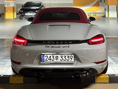 PORSCHE 718 - 2