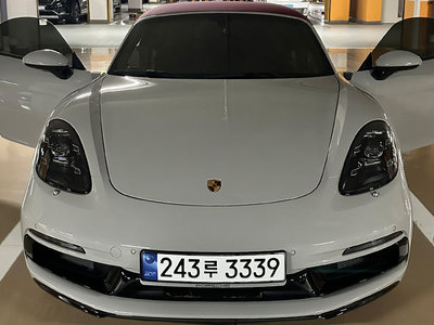 PORSCHE 718 - 5