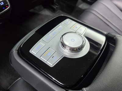2023 Genesis G80 (RG3) thumbnail 21