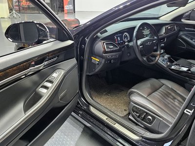 2020 Genesis G90 照片 10