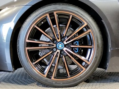 2020 BMW I8 — миниатюра 34