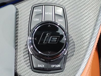 2020 BMW I8 — миниатюра 64