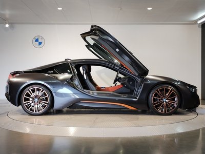 2020 BMW I8 — миниатюра 19