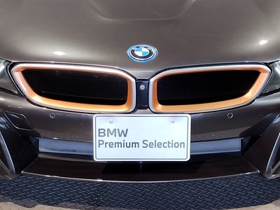 2020 BMW I8 — миниатюра 22