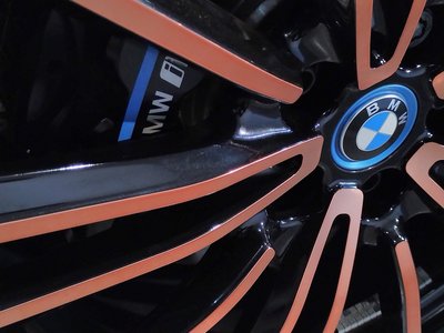 2020 BMW I8 — миниатюра 30
