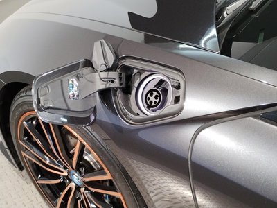 2020 BMW I8 — миниатюра 42