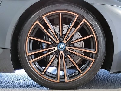2020 BMW I8 — миниатюра 31