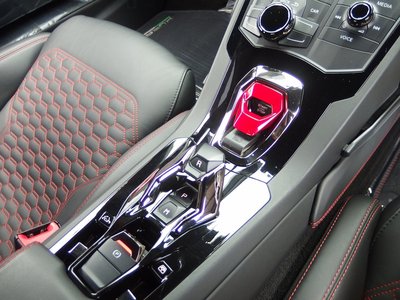 صورة مصغرة 45 لـ 2018 Lamborghini HURACAN SPYDER