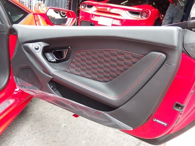 صورة مصغرة 39 لـ 2018 Lamborghini HURACAN SPYDER