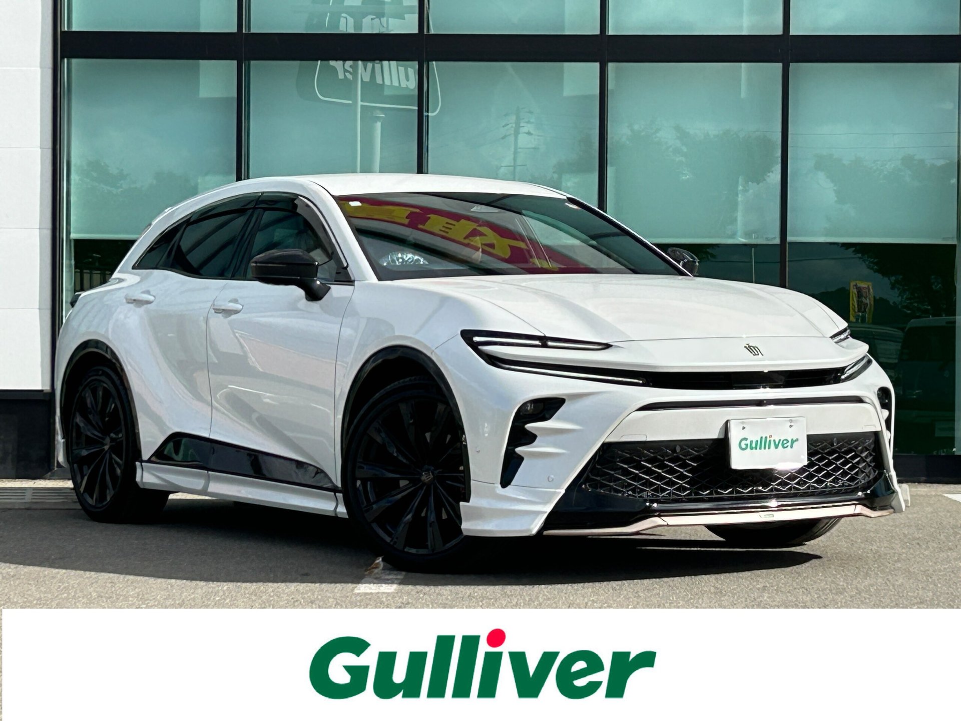 TOYOTA CROWN SPORT - View 1