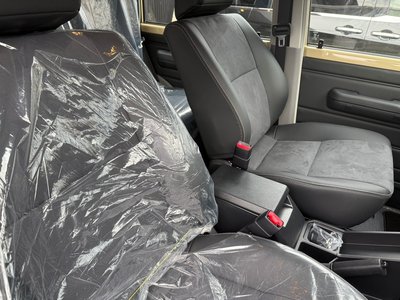 TOYOTA LAND CRUISER 70 - 10