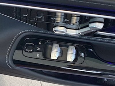 2025 Mercedes-BENZ SL AMG 缩略图 30