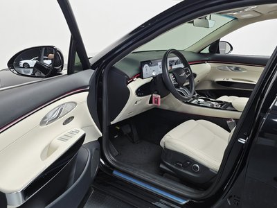 صورة مصغرة 13 لـ 2025 Genesis GV70