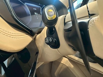2026 Aston Martin DBX 缩略图 30
