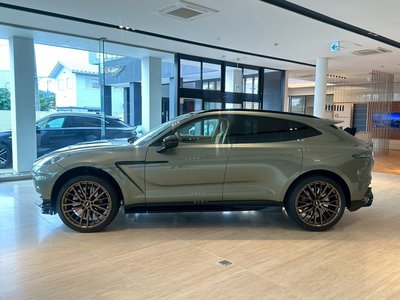 صورة 6 لـ 2026 Aston Martin DBX