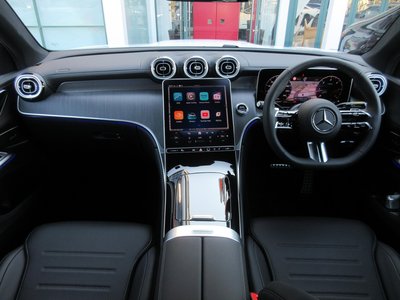 MERCEDES-BENZ GLC - 2