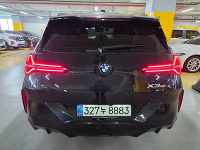 2025 BMW X3 photo 3