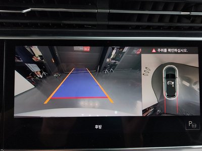 2022 AUDI Q7 — миниатюра 15